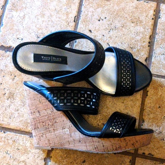 3 for $30 WHITE HOUSE/BLACK MARKET WEDGE SANDALS - Picture 1 of 6